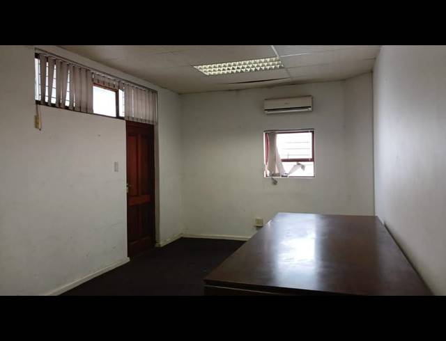 BUSINESS FOR SALE IN GOODWOOD CENTRAL